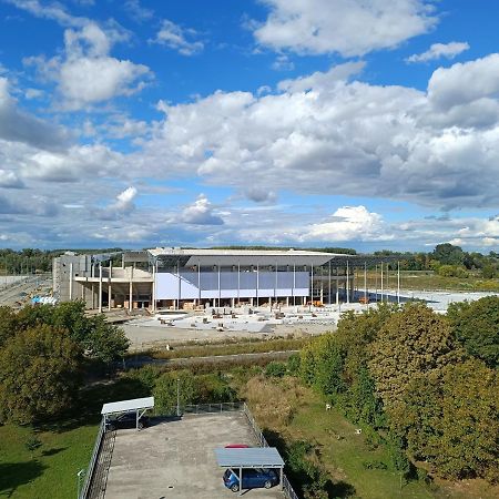 Апартаменты Arena Осиек Экстерьер фото